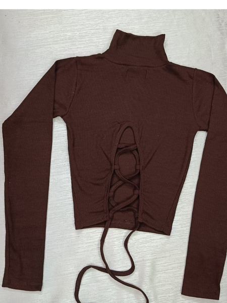 Crisscross Charm Crop To DZ-13